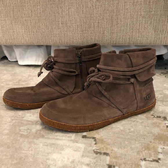 ugg reid ankle boot